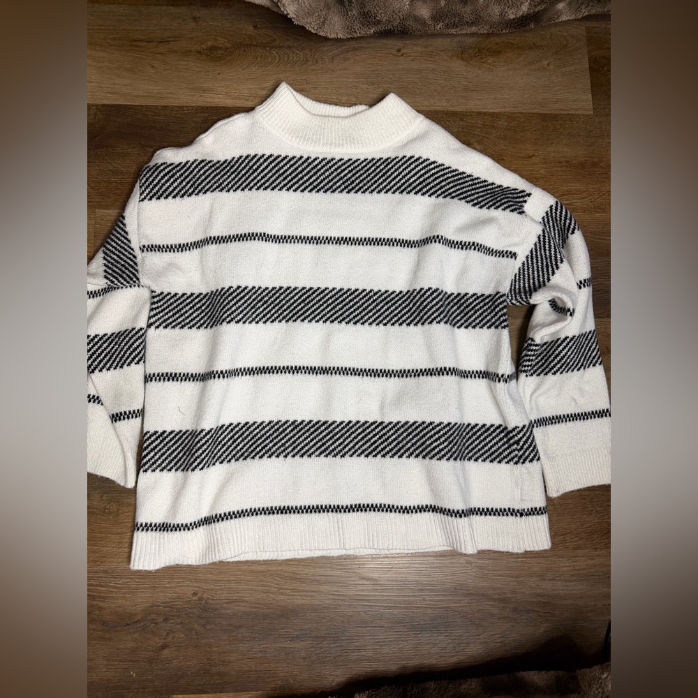 Liz Claiborne Black and White Striped Turtleneck Sweater